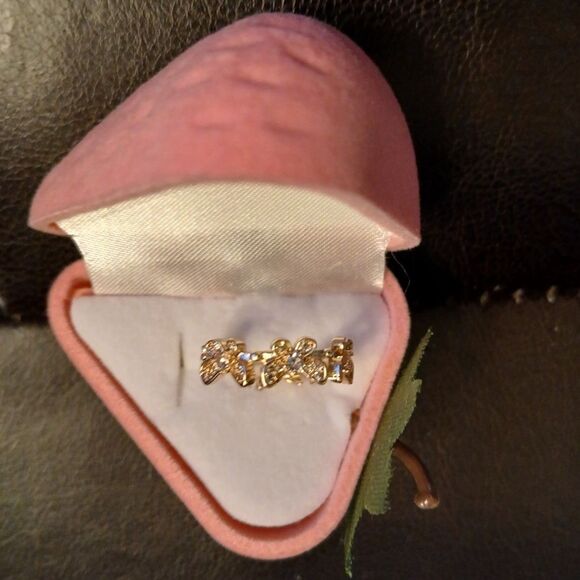 Dainty Gold Rhinestone Butterfly Ring Adjustable Butterflies - Picture 2 of 7